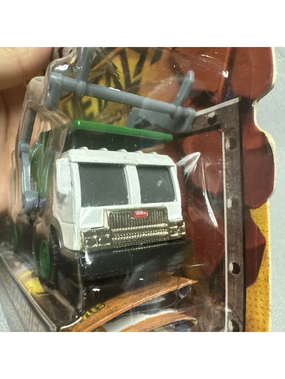 Tonka Metal Garbage Truck Carrier City Defenders 1:64 Green 2014 Diecast